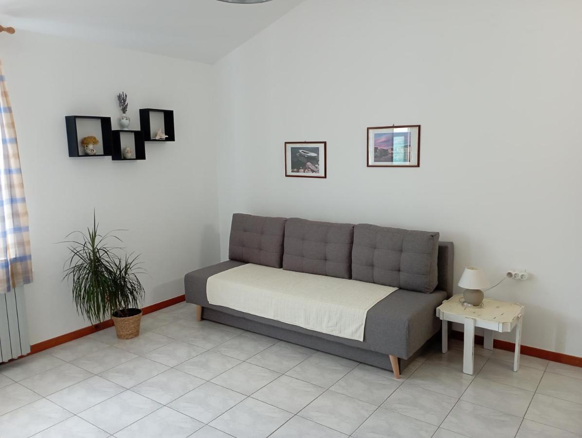 Rooms Ester Cres Exterior foto