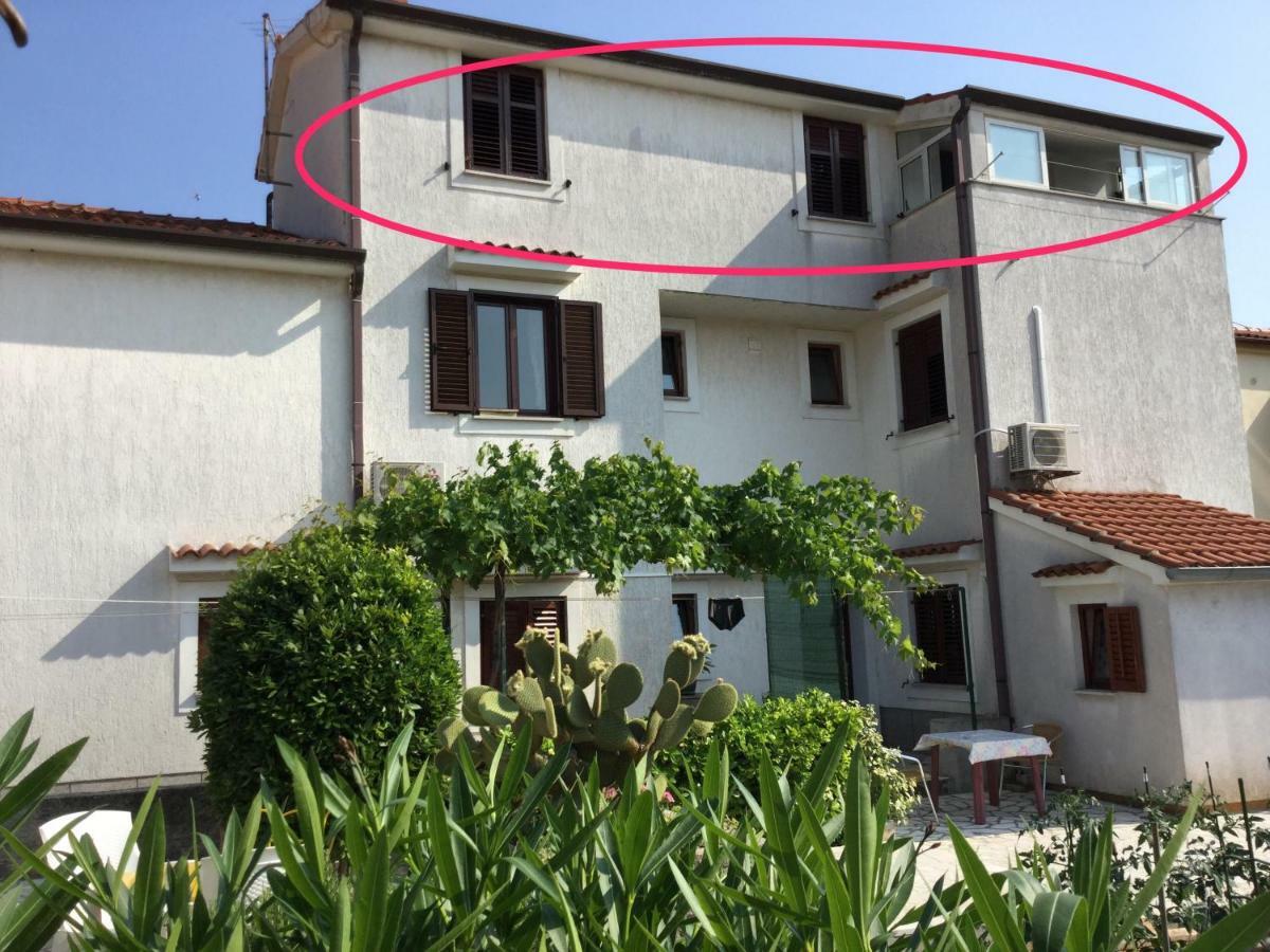 Rooms Ester Cres Exterior foto